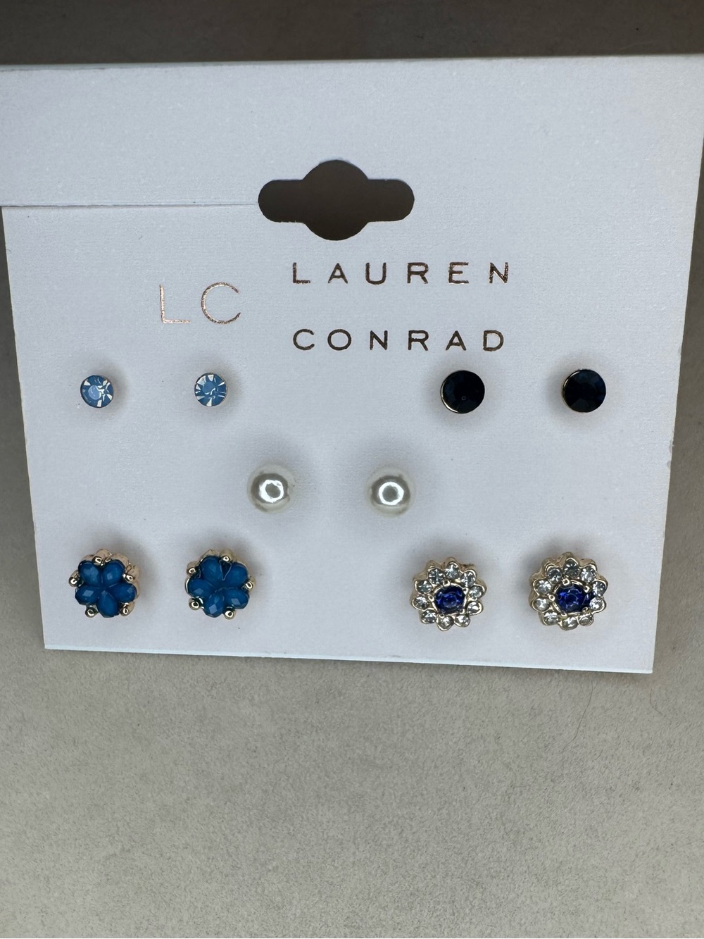 New LC Lauren Conrad Blue and Pearl 5-Pair Stud Earring Set